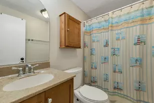 21 Spruce St, Laconia, NH 03246 - Photo 14