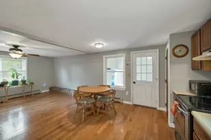 21 Spruce St, Laconia, NH 03246 - Photo 10