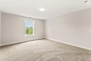 61 Driftwood Cir, Sandown, NH 03873 - Photo 38