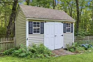 65 Londonderry Rd, Windham, NH 03087 - Photo 16