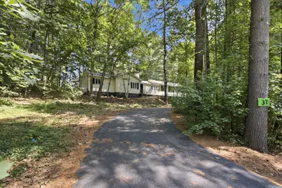 37 Hall Road, Londonderry, NH 03053 - Photo 4