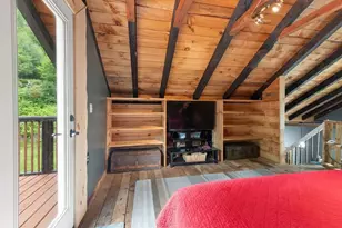 529 Maple St, Newport, NH 03773 - Photo 34