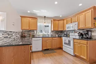 10 Terrell Ln, Hollis, NH 03049 - Photo 32
