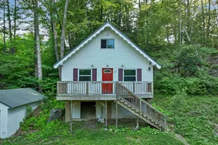 21 Birch Tree Ln, Hillsboro, NH 03244 - Photo 8