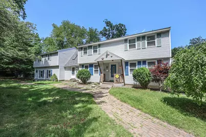 22 Holton Circle, Londonderry, NH 03053 - Photo 2