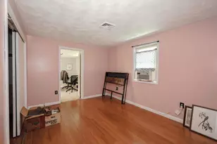 22 Holton Cir, Londonderry, NH 03053 - Photo 38