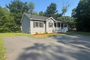 56 Barbara Blvd, Laconia, NH 03246 - Photo 2