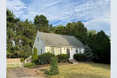 10 Ruth Lane, Hampton, NH 03842 - Photo 1