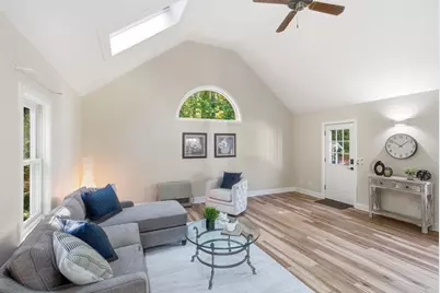 8 Netherwood Road, Windham, NH 03087 - Photo 14