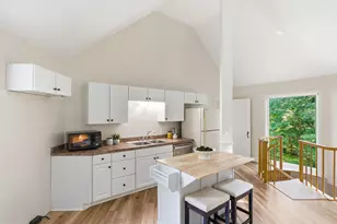 8 Netherwood Rd, Windham, NH 03087 - Photo 16