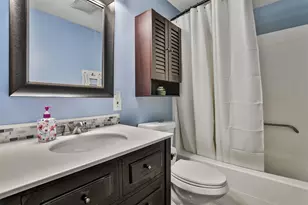 2 Fieldstone Dr, Derry, NH 03038 - Photo 20