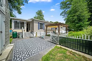 417 Middle Rd, Dover, NH 03820 - Photo 36