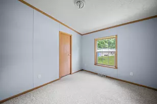 417 Middle Rd, Dover, NH 03820 - Photo 22