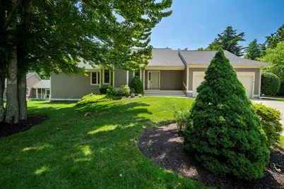 16 Spyglass Point Circle, Bedford, NH 03110 - Photo 1