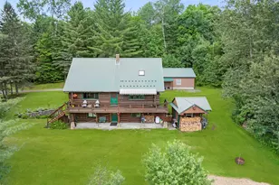 226 E Colebrook Rd, Colebrook, NH 03576 - Photo 6
