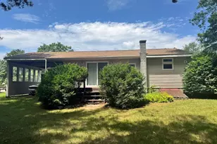 41 Park St, Swanzey, NH 03431 - Photo 6