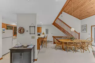 72 Appleby Close, Carroll, NH 03575 - Photo 10