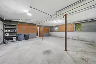 39 Old Auburn Rd, Derry, NH 03038 - Photo 46