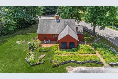 16 Perkins Road, Londonderry, NH 03053 - Photo 2