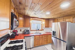29 Manchester St, Nashua, NH 03064 - Photo 12