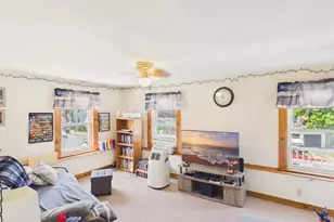 29 Manchester St, Nashua, NH 03064 - Photo 30