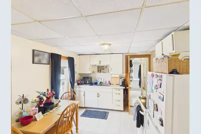 29 Manchester Street, Nashua, NH 03064 - Photo 32