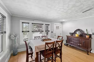 979 Union St, Manchester, NH 03104 - Photo 14
