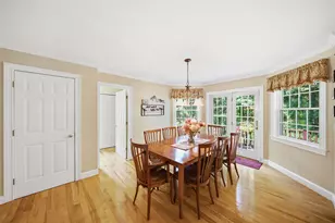 108 Sky View Dr, Pelham, NH 03076 - Photo 10