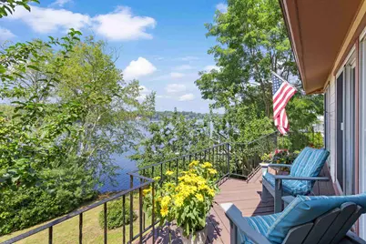 21 Goodridge Avenue, Salem, NH 03079 - Photo 6