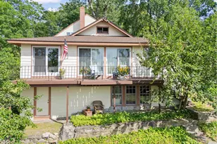 21 Goodridge Ave, Salem, NH 03079 - Photo 4