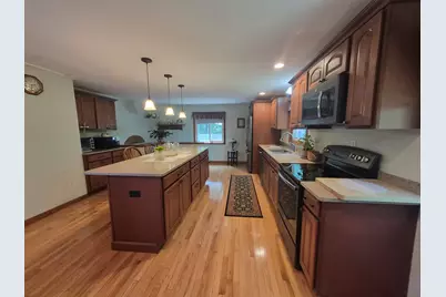 108 Newton Road, Plaistow, NH 03865 - Photo 6