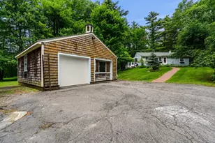 13 Barnard Hill Rd, Dunbarton, NH 03046 - Photo 2