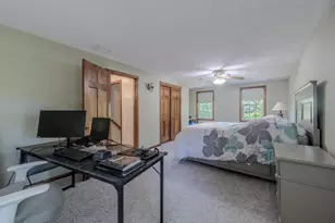 2 Paula Ave, Londonderry, NH 03053 - Photo 12