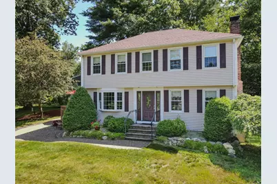 2 Paula Avenue, Londonderry, NH 03053 - Photo 2