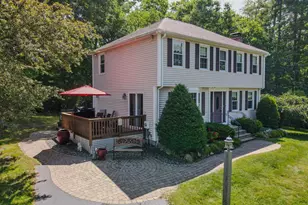 2 Paula Ave, Londonderry, NH 03053 - Photo 24