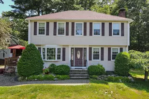 2 Paula Ave, Londonderry, NH 03053 - Photo 1
