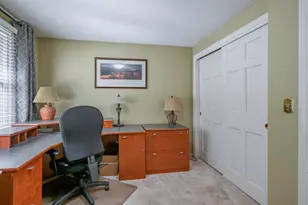 22 Beechwood Rd, Hudson, NH 03051 - Photo 36