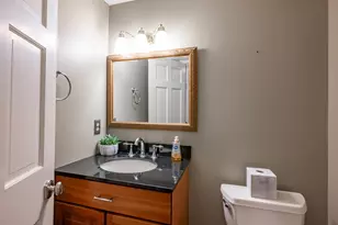 22 Beechwood Rd, Hudson, NH 03051 - Photo 16