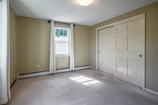 22 Beechwood Rd, Hudson, NH 03051 - Photo 46