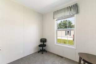 26 Cedar St, Hinsdale, NH 03451 - Photo 14