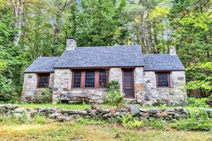 314 Mountain Rd, Sharon, NH 03458 - Photo 1