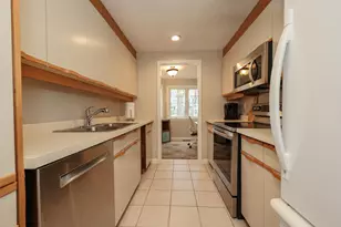 378 Winding Pond Rd, Londonderry, NH 03053 - Photo 8