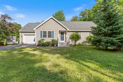 45 Phillips Road, Sandown, NH 03873 - Photo 2