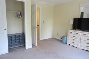 413 Fox Hollow Way, Manchester, NH 03104 - Photo 32