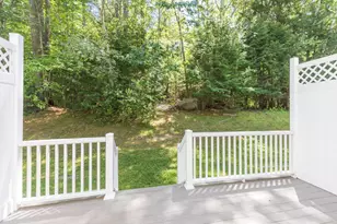 4 Woodland Green, Rochester, NH 03868 - Photo 8