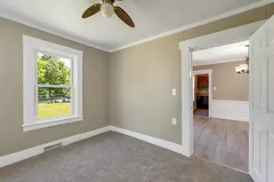 16 Brook St, Derry, NH 03038 - Photo 36