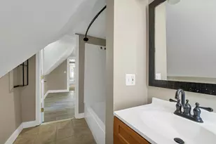 16 Brook St, Derry, NH 03038 - Photo 44
