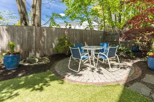 39 Chauncey St, Portsmouth, NH 03801 - Photo 8