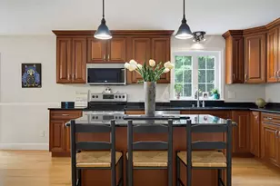 4 Hampshire Hills Dr, Bow, NH 03304 - Photo 8