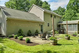 2 Hampshire Hills Dr, Bow, NH 03304 - Photo 8